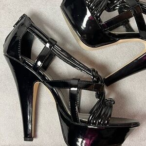 “BEBE” Josie Platform Heels- Size 7